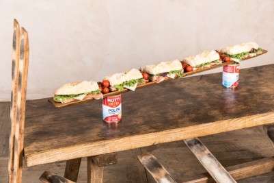 sandwich serving plate